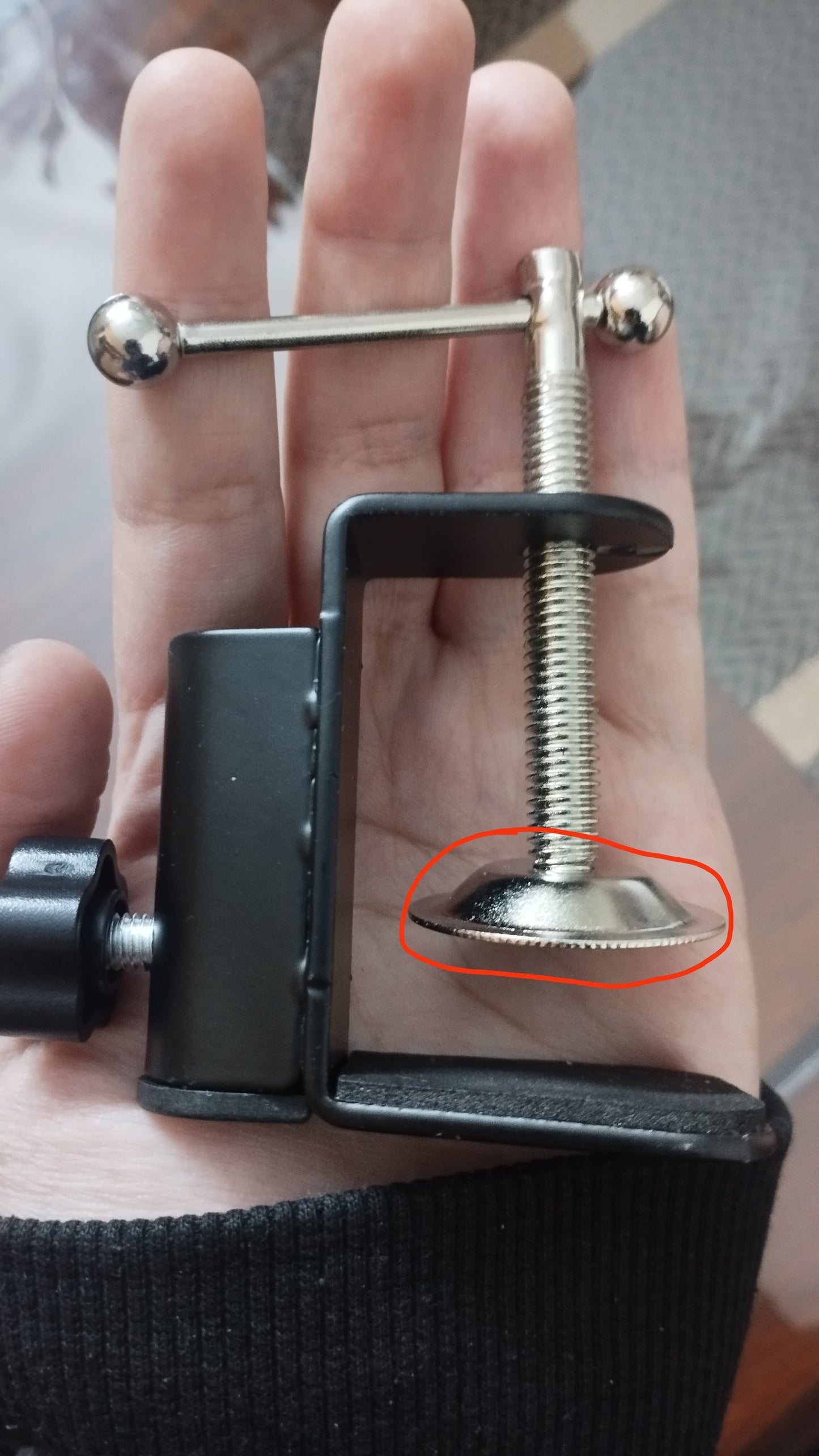 Tripod Table Mobile Stand