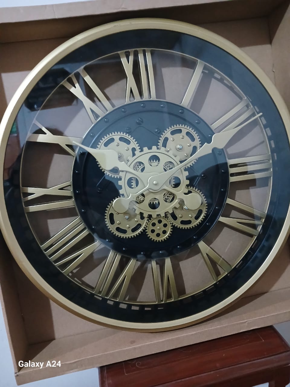 Gear Wall Clock With Moving Gears