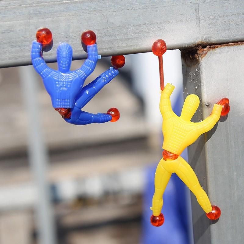 Pack Of 6 Sticky Spider Man Climbing Wall